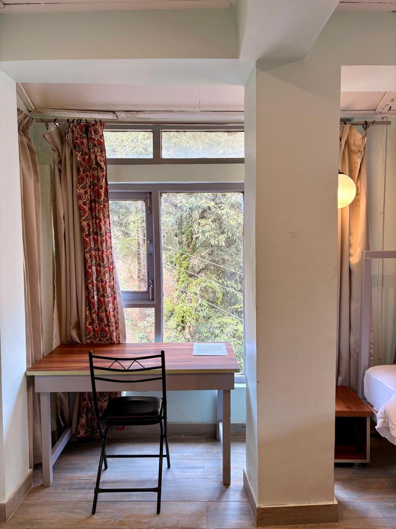 Eevolve Dharamkot - An Eco Hostel 麦罗肯机 外观 照片